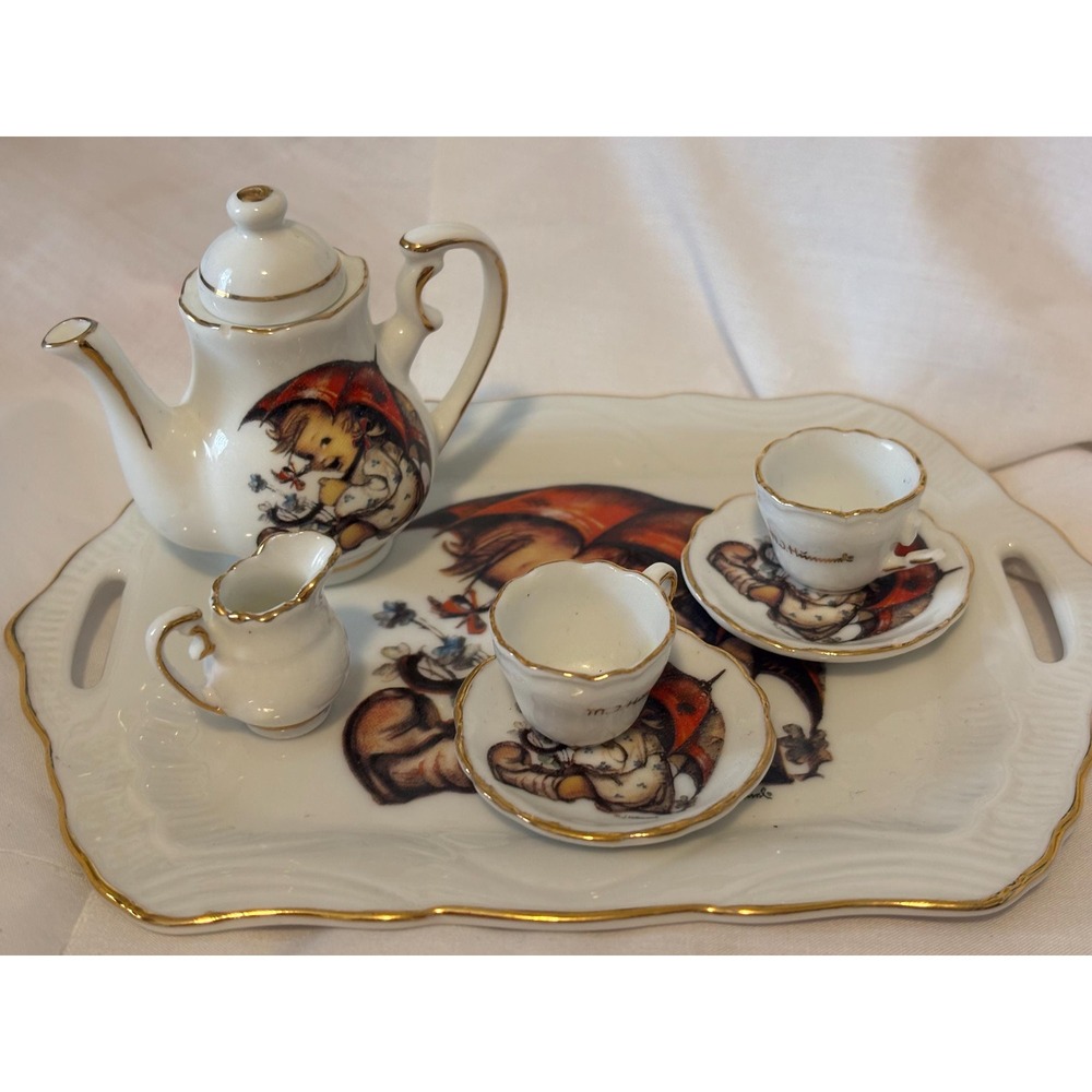 Reutter Porzellan 7 Piece Mini Tea Set Hummel Umbrella Girl Vintage Rare.